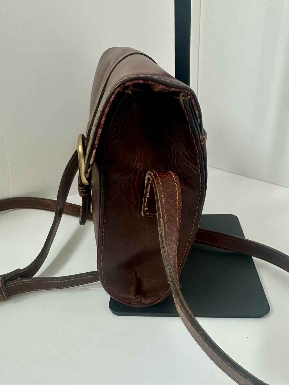Vintage GH Bass Leather Crossbody Bag Brown  Distressed. Western/Cottagecore - Picture 6 of 10